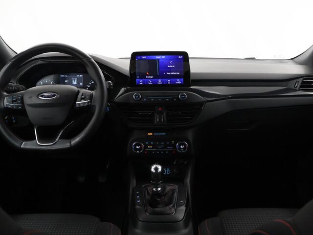 Ford FOCUS Wagon 1.0 EcoBoost Hybrid ST Line Business | Winterpakket | Parkeercamera | Climate Control | Cruise Control | Navigatie |