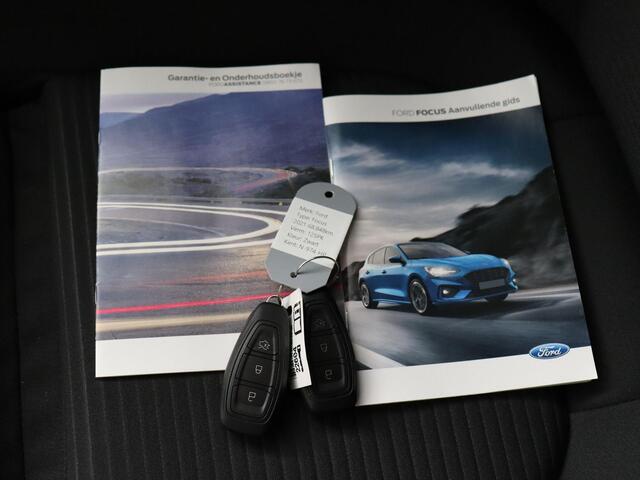 Ford FOCUS Wagon 1.0 EcoBoost Titanium X Business | B&O | Achteruitrijcamera | Navigatie | Digitaal Display!