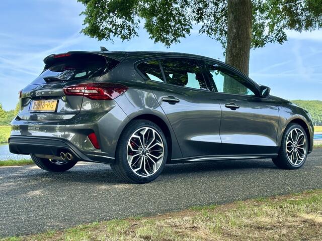Ford FOCUS 1.0 EcoBoost Hybrid ST Line Style | Trekhaak | Winter pack | Adap. cruise control | Carplay | Fabrieksgarantie