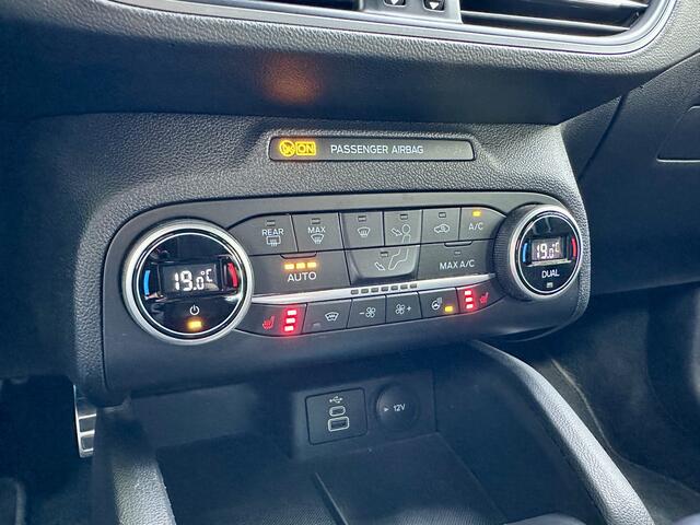 Ford FOCUS 1.0 EcoBoost Hybrid ST Line Style | Trekhaak | Winter pack | Adap. cruise control | Carplay | Fabrieksgarantie