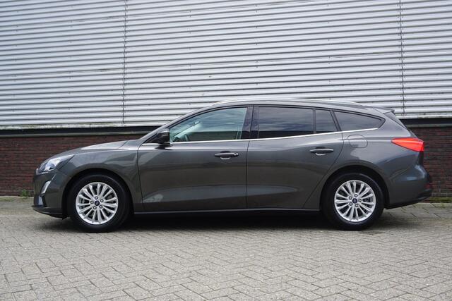 Ford FOCUS Wagon 1.0 EcoB.125PK Titanium X Business/Trekhaak/ Dealeronderhouden.