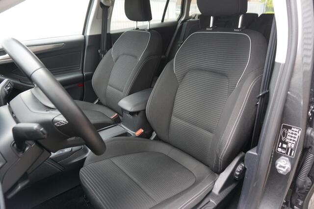 Ford FOCUS Wagon 1.0 EcoB.125PK Titanium X Business/Trekhaak/ Dealeronderhouden.