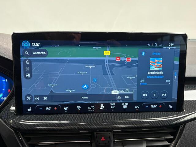 Ford FOCUS Wagon 1.0 EcoBoost Hybrid ST Line X | Panoramadak | Blindspot Detectie | Stoelverwarming |