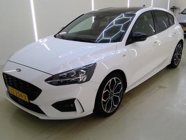 Ford FOCUS 125pk ST Line Full LED Navi Camera Adap Cruise Winter & Parking pack 18" Zwart Dak 5drs Dealeronderhouden
