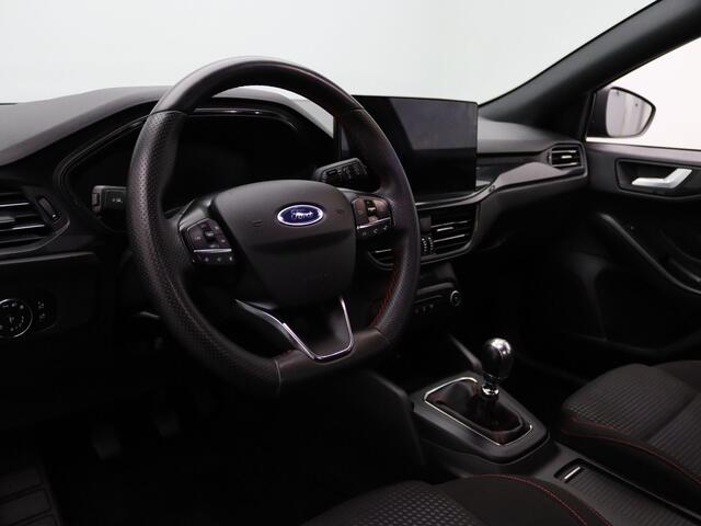 Ford FOCUS 125pk EcoBoost Hybrid ST Line Apple Carplay/Android Auto | Climate
