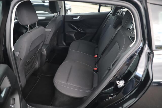 Ford FOCUS Wagon 1.0 EcoBoost Trend Edition Business 101PK Navigatie Carplay Android 16 inch LMV Airco Cruise Control Parkeersensor