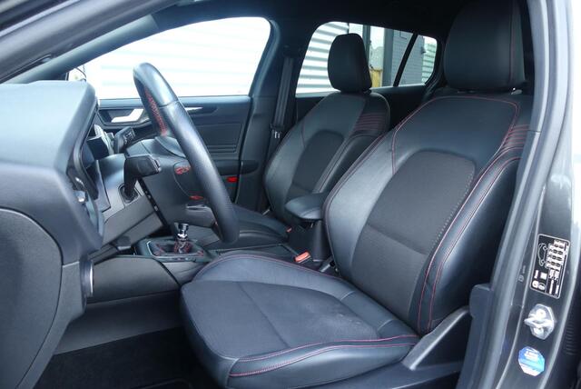 Ford FOCUS Wagon 1.0 EcoBoost ST Line Business TREKHAAK (1.000KG), WINTER PACK, CRUISE, CLIMA, NAVI, CAMERA, PDC V&A, APPLE CARPLAY/ANDROID AUTO, KEYLESS, ELEKT. ACHTERKLEP, ELEKT. STOEL, 126.625KM