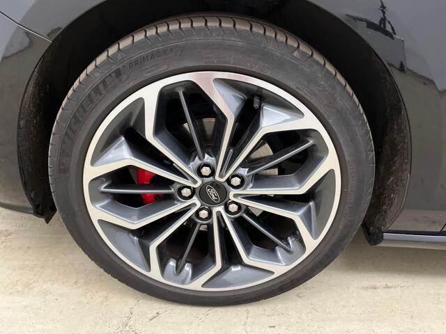 Ford FOCUS Wagon 1.0 EcoBoost Hybrid ST Line Style | 71.000 KM | Winter Pack | Achteruitrijcamera | Adaptieve Cruise Control