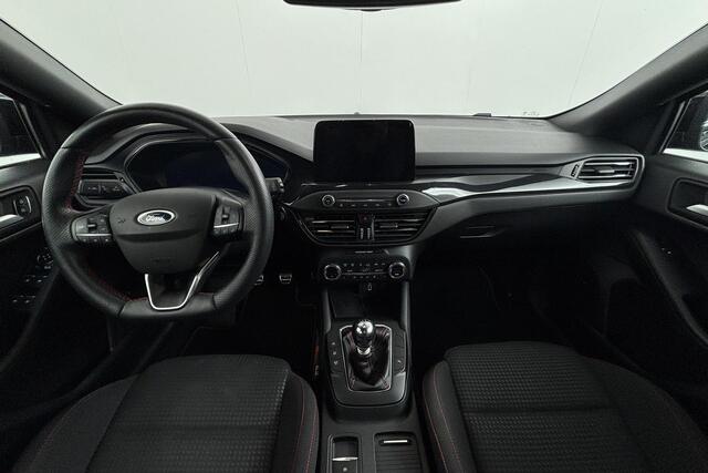 Ford FOCUS 1.0 EcoBoost Hybrid ST Line X B&O Navi Trekhaak Winter pack Elek. Klep Wagon Dealeronderhouden