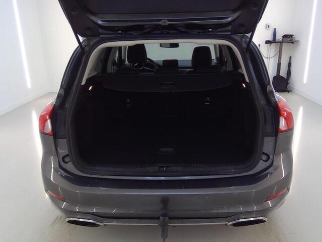 Ford FOCUS 1.0 EcoBoost Vignale Leer Trekhaak Adapt Full LED koplampen Parking pack Keyless Wagon Dealeronderhouden