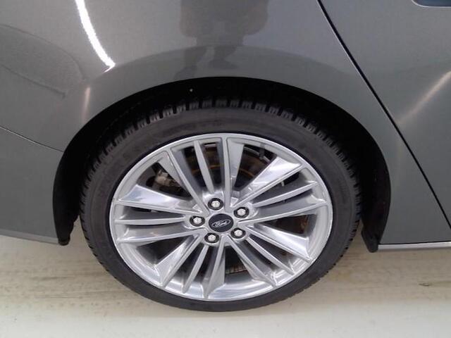 Ford FOCUS 1.0 EcoBoost Vignale Leer Trekhaak Adapt Full LED koplampen Parking pack Keyless Wagon Dealeronderhouden