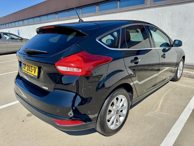 Ford FOCUS 1.0 Titanium