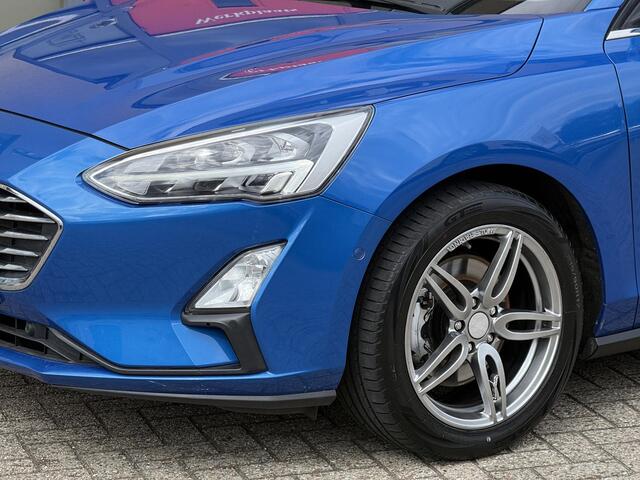 Ford FOCUS Wagon 1.0 EcoBoost ST Line X, Navi, Led