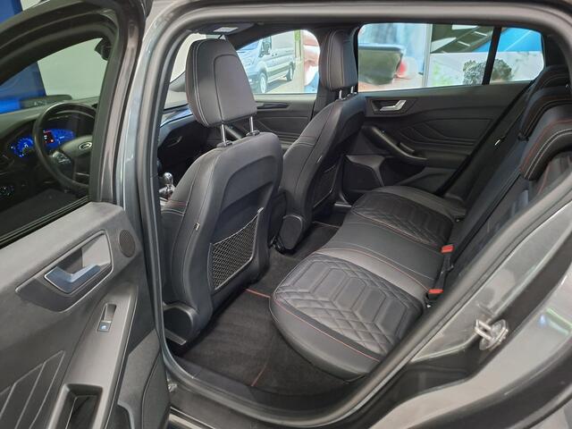 Ford FOCUS Wagon 1.0 EcoBoost Hybrid ST Line X * Wintr Pack * Adap. Cruise * Elektrische Achterklep *