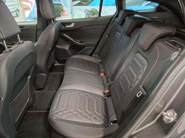Ford FOCUS Wagon 1.0 EcoBoost Hybrid ST Line X * Wintr Pack * Adap. Cruise * Elektrische Achterklep *