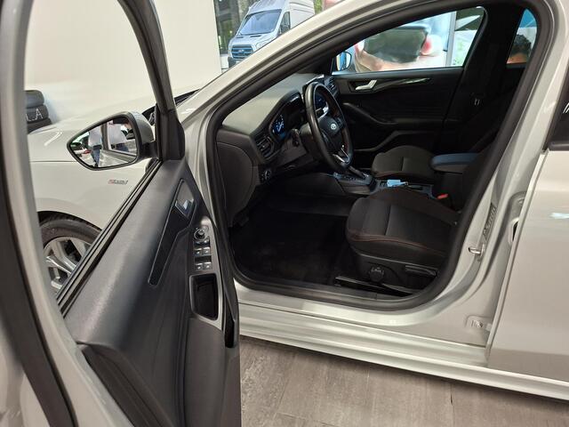 Ford FOCUS Wagon 1.0 EcoBoost Hybrid ST Line * Automaat * Winter Pack * Adap Cruise*