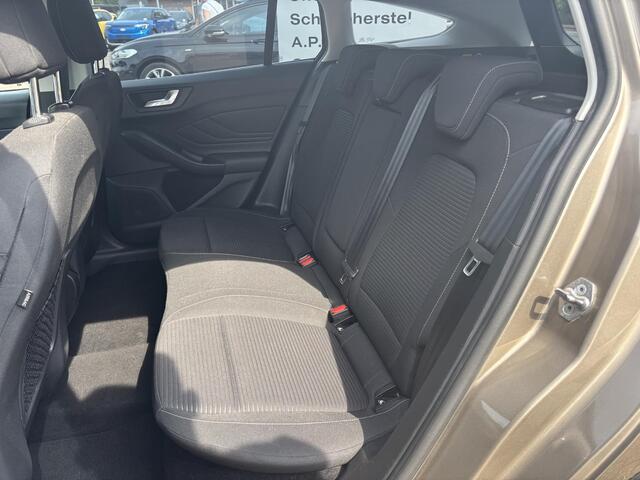 Ford FOCUS Wagon 1.5 EcoBoost Titanium Business elektrisch wegklapbare trekhaak