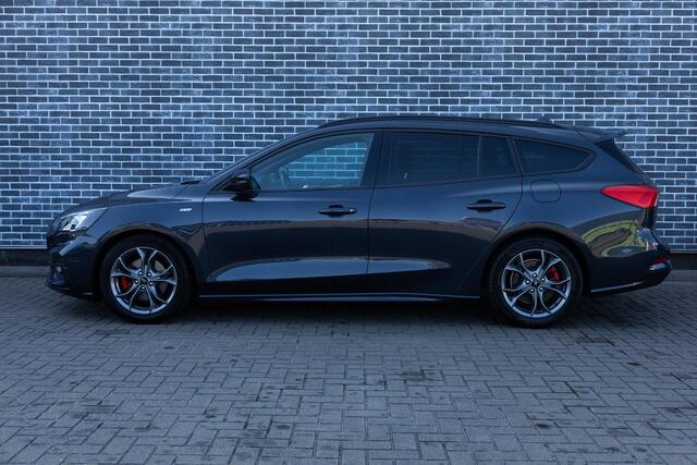 Ford FOCUS Wagon 1.0 EcoBoost Hybrid 125 ST Line X Business | Achteruitrijcamera | Parkeersensoren | Stoelverwarming | LED Koplampen | Climate Control | Cruise Control | Navigatie | Apple Carplay | Android Auto | Keyless Entry | Elektrische Achterklep