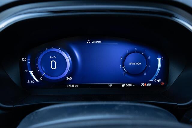 Ford FOCUS Wagon 1.0 EcoBoost Hybrid 125 ST Line X Business | Achteruitrijcamera | Parkeersensoren | Stoelverwarming | LED Koplampen | Climate Control | Cruise Control | Navigatie | Apple Carplay | Android Auto | Keyless Entry | Elektrische Achterklep