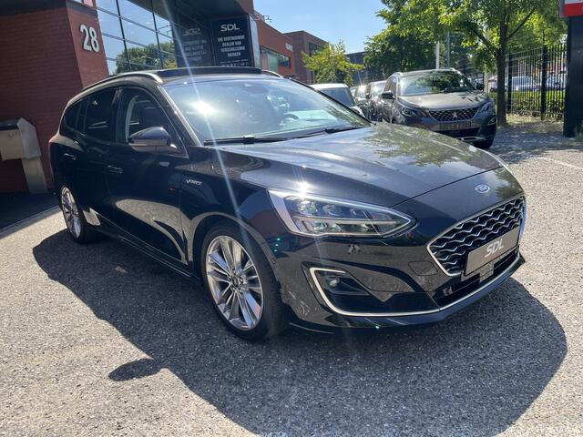 Ford FOCUS Wagon 1.5 EcoBoost Vignale // LEDER+ELEK STOEL // SCHUIF-KANTELDAK // HEAD-UP DISPLAY // B&O SOUND // KEYLESS // CAMERA // WINTERPACK //