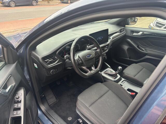 Ford FOCUS 1.0 EBH ST LINE
