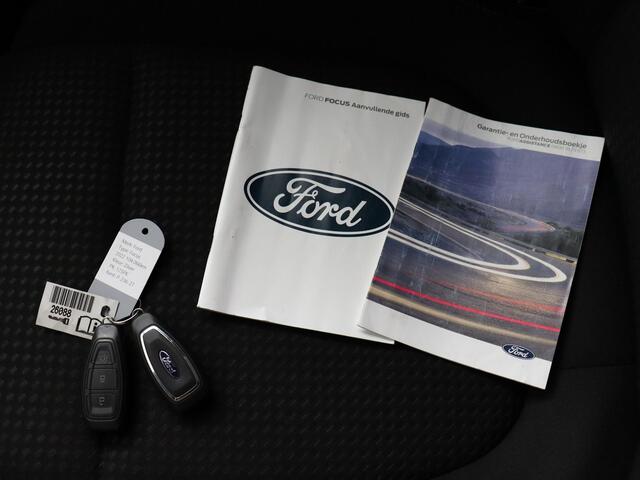 Ford FOCUS Wagon 1.0 EcoBoost Hybrid ST Line | ACC | Grootscherm | Camera | Navigatie | LED!