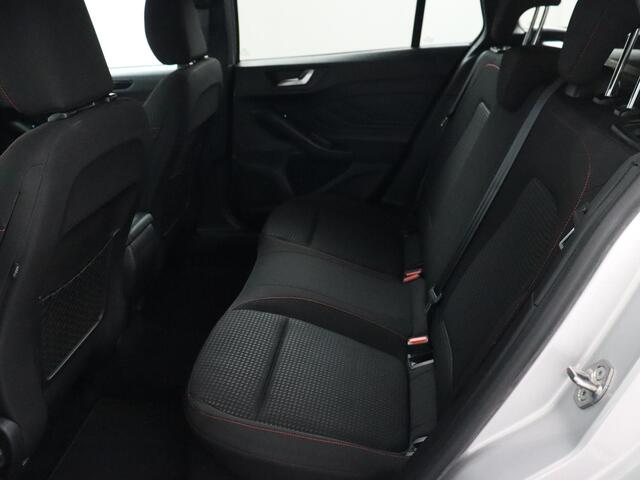 Ford FOCUS Wagon 1.0 EcoBoost Hybrid ST Line | ACC | Grootscherm | Camera | Navigatie | LED!