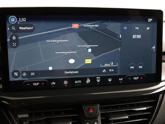 Ford FOCUS Wagon 1.0 EcoBoost Hybrid ST Line | ACC | Grootscherm | Camera | Navigatie | LED!
