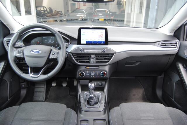 Ford FOCUS Wagon 1.0 EcoB. Tr Ed. bns