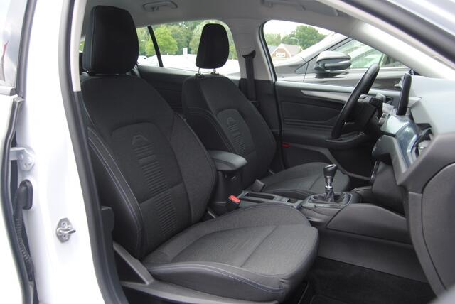 Ford FOCUS Wagon 1.0 EcoB. Tr Ed. bns