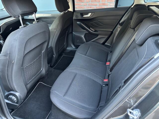 Ford FOCUS 1.0 EBH TITANIUM X