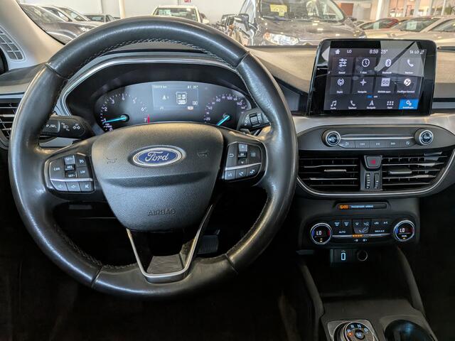 Ford FOCUS Wagon 1.0 EcoBoost Titanium Business Apple Carplay, Trekhaak, Airco, Cruise Control