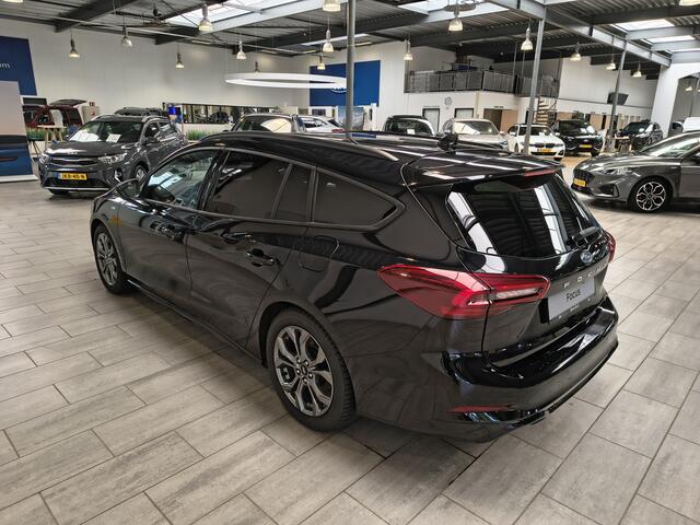 Ford FOCUS Wagon EcoBoost Hybrid 155 pk ST-Line | Winterpack | AGR | Adapt. cruise | El. a. klep | Matrix LED | Groot scherm | 4 seiz. banden