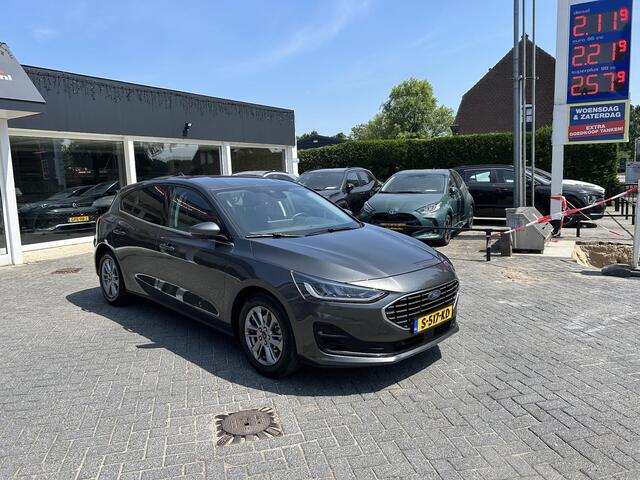 Ford FOCUS 1.0 EcoBoost Hybrid Titanium