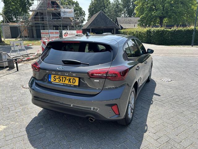 Ford FOCUS 1.0 EcoBoost Hybrid Titanium