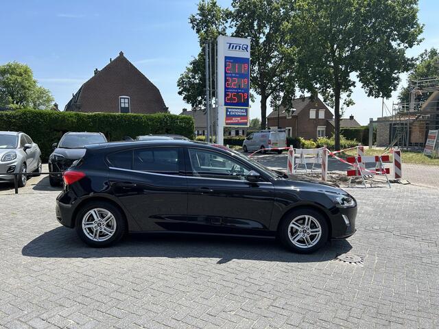 Ford FOCUS 1.0 EcoBoost Trend Edition Business
