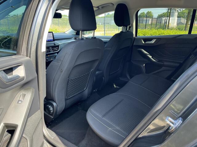 Ford FOCUS Wagon 1.0 EcoBoost Business * Carplay * Camera * Garantie