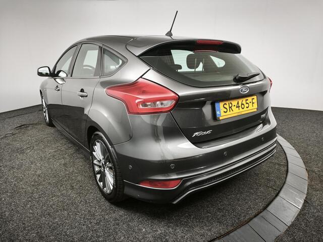 Ford FOCUS 1.0 ST-Line | Navigatie | Parkeersensoren V+A | Apple CarPlay / Android Auto | Cruise Control |