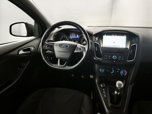 Ford FOCUS 1.0 ST-Line | Navigatie | Parkeersensoren V+A | Apple CarPlay / Android Auto | Cruise Control |