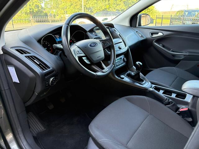 Ford FOCUS Wagon 1.0 Lease Edition Dealer O.H Clima Carplay