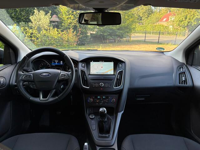 Ford FOCUS Wagon 1.0 Lease Edition Dealer O.H Clima Carplay