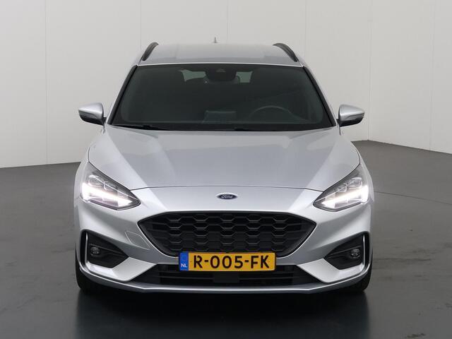 Ford FOCUS Wagon 1.0 EcoBoost Hybrid ST Line Business | Trekhaak | Winterpakket | Head Up | Full Led Koplampen | Parkeercamera | Navigatie | Climate Control |