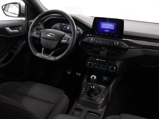 Ford FOCUS Wagon 1.0 EcoBoost Hybrid ST Line Business | Trekhaak | Winterpakket | Head Up | Full Led Koplampen | Parkeercamera | Navigatie | Climate Control |