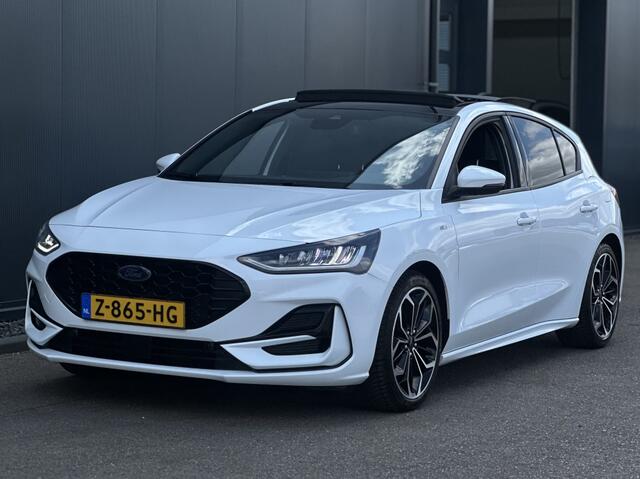 Ford FOCUS 1.0 EcoBoost ST-Line X / Pano / Trekhaak / Automaat