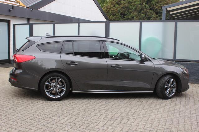 Ford FOCUS Wagon 1.5 EcoBoost ST Line Keyless Pack|Navigatie/Carplay|PDC|All Season|LED
