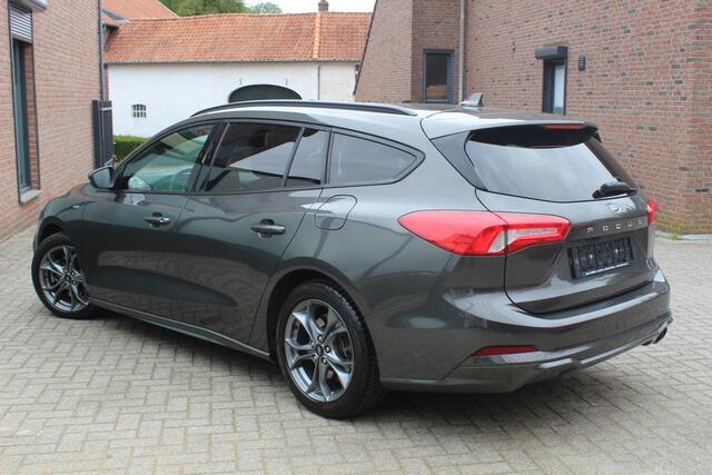 Ford FOCUS Wagon 1.5 EcoBoost ST Line Keyless Pack|Navigatie/Carplay|PDC|All Season|LED