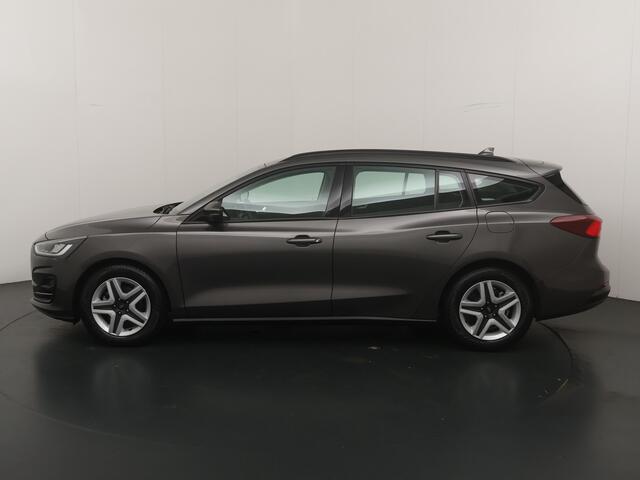 Ford FOCUS Wagon EcoBoost 100PK Connected Navi I Airco I Nw Model I LED I All Seasonbanden | Trekhaak