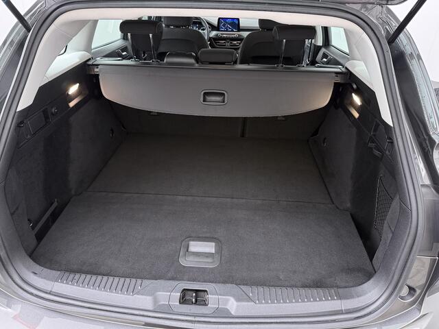 Ford FOCUS Wagon EcoBoost 100PK Connected Navi I Airco I Nw Model I LED I All Seasonbanden | Trekhaak