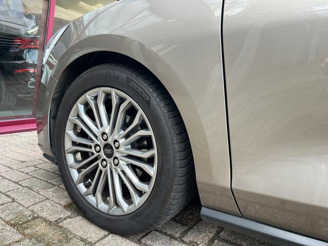 Ford FOCUS 1.0 EcoBoost Titanium Business | Keyless | Cruise | Trekhaak | Camera | Stoel/Stuurverw. | B&O |