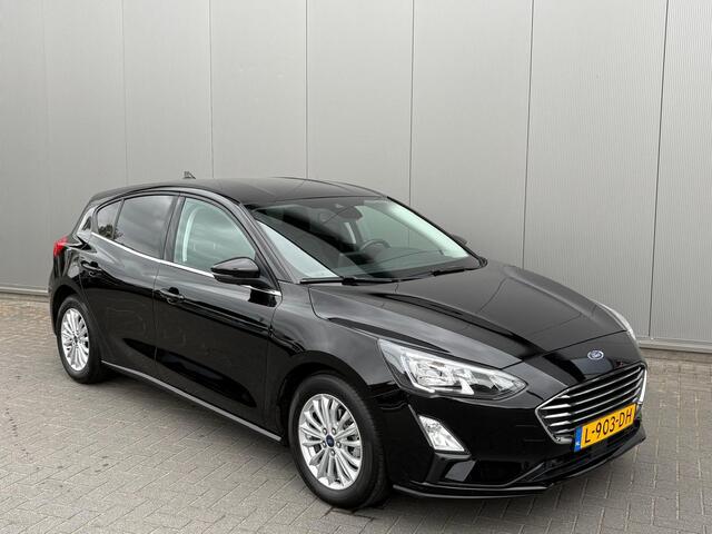 Ford FOCUS 125PK EcoB. Automaat Titanium Carplay-android/Navigatie/Parkeerhulp/Camera/Keyfree